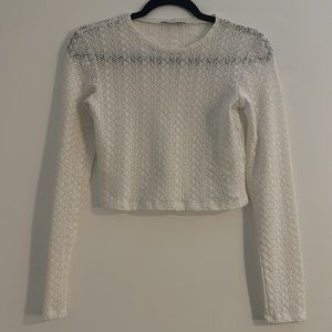 Zara White Long Sleeve Crop with Pattern - size small